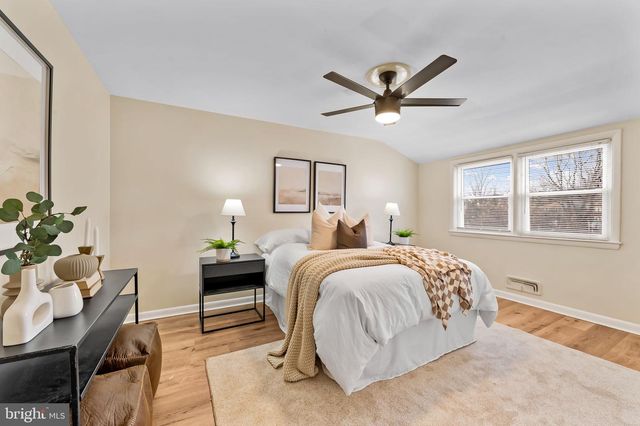 1011 LINDEN AVE, Baltimore, MD 21227