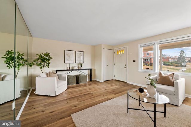 1011 LINDEN AVE, Baltimore, MD 21227