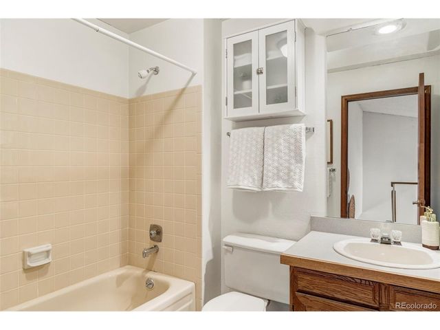 7633 W Euclid Dr, Littleton, CO 80123