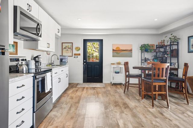 471 Country Club Drive, Carmel Valley, CA 93924