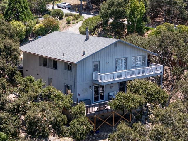 471 Country Club Drive, Carmel Valley, CA 93924