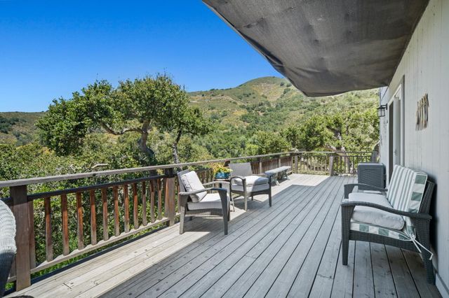 471 Country Club Drive, Carmel Valley, CA 93924
