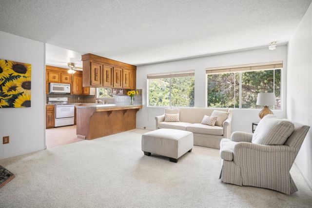 471 Country Club Drive, Carmel Valley, CA 93924