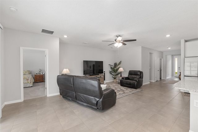 17352 NW 172ND AVENUE, Alachua, FL 32615