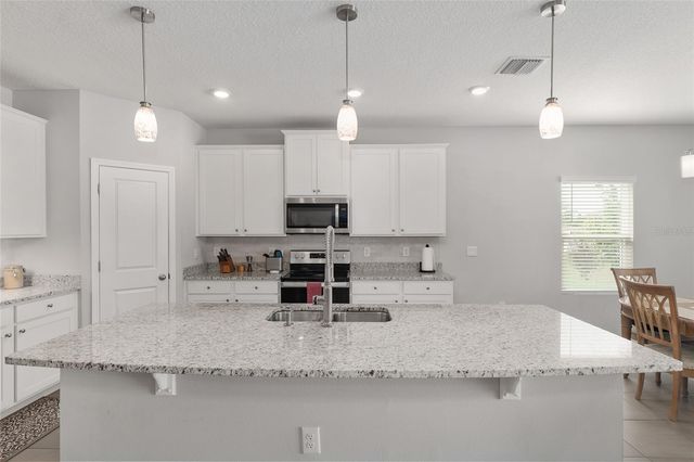 17352 NW 172ND AVENUE, Alachua, FL 32615
