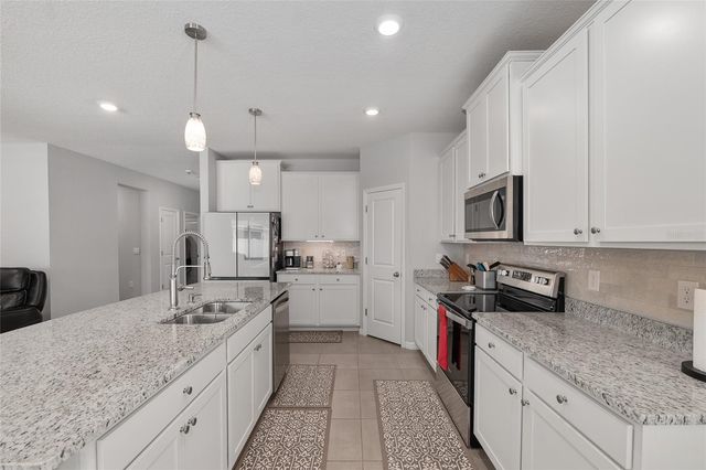 17352 NW 172ND AVENUE, Alachua, FL 32615