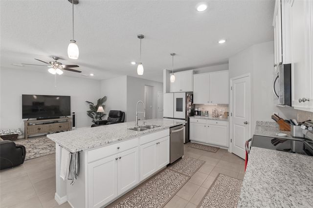17352 NW 172ND AVENUE, Alachua, FL 32615