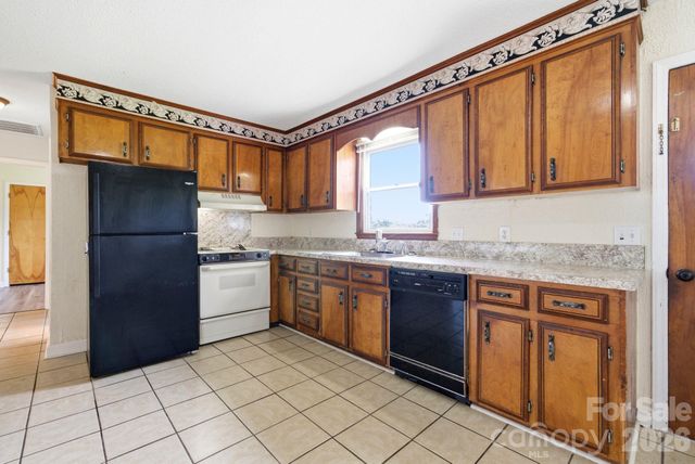7537 Old Plank Road, Stanley, NC 28164