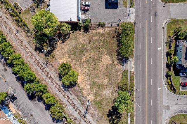 2323 Wrightsville Avenue, Wilmington, NC 28403