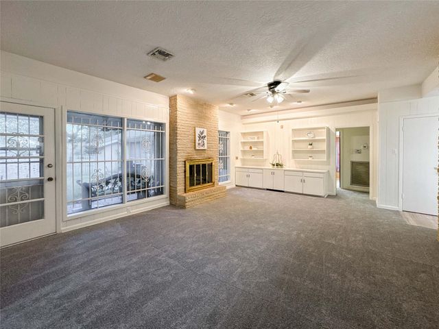 5126 Berry Creek Drive, Houston, TX 77017