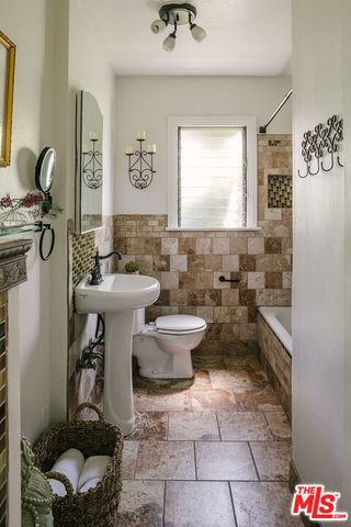 3412 Glenhurst Avenue, Los Angeles, CA 90039