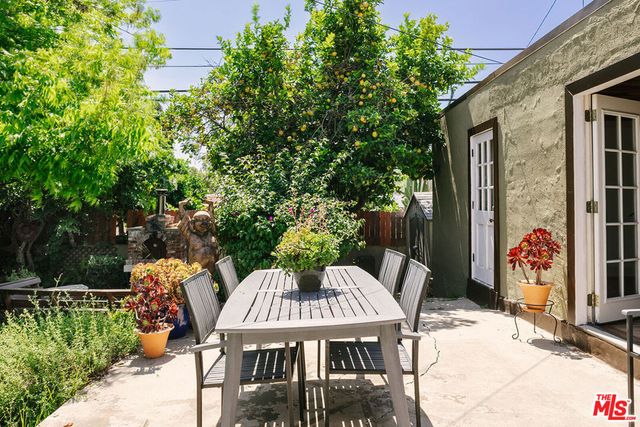 3412 Glenhurst Avenue, Los Angeles, CA 90039