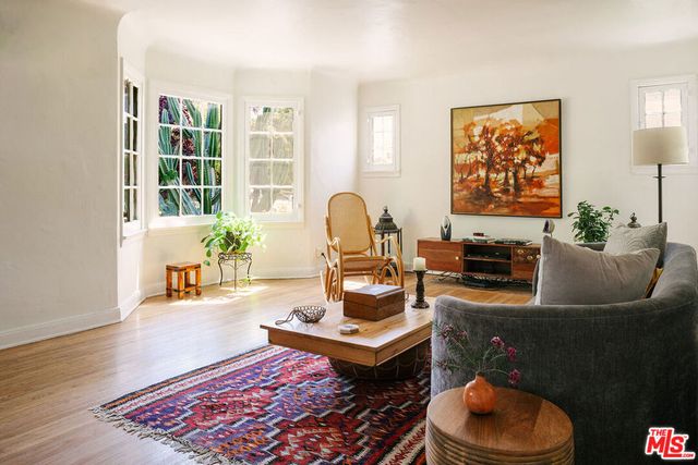 3412 Glenhurst Avenue, Los Angeles, CA 90039
