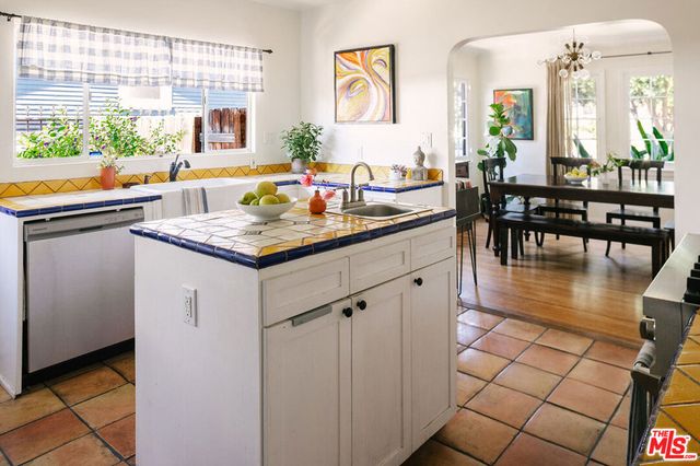 3412 Glenhurst Avenue, Los Angeles, CA 90039
