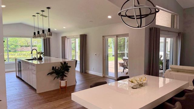 388 Carrington Dr 0, Weston, FL 33326