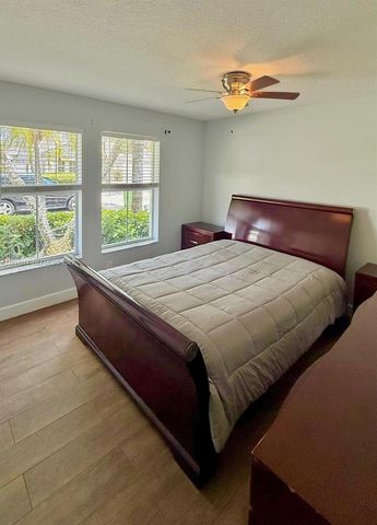 388 Carrington Dr 0, Weston, FL 33326