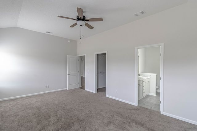 253 Brightleaf Circle, Hinesville, GA 31313