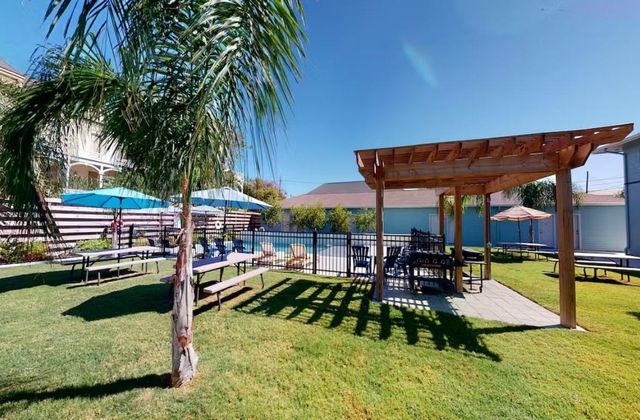 2416 Bernardo De Galvez Unit A, Galveston, TX 77550
