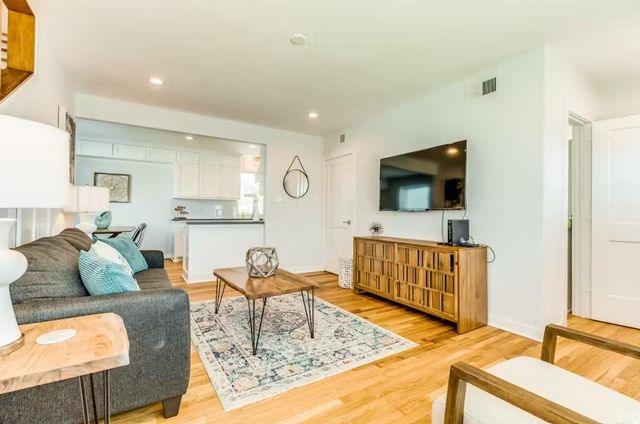2416 Bernardo De Galvez Unit A, Galveston, TX 77550