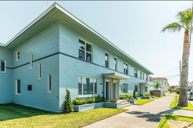 2416 Bernardo De Galvez Unit A, Galveston, TX 77550