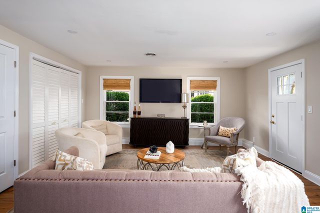 612 STRATHMORE ROAD, Birmingham, AL 35213