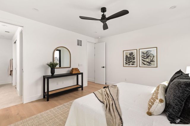 1610 Harvey ST 1, Austin, TX 78702