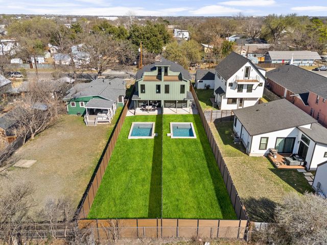 1610 Harvey ST 1, Austin, TX 78702