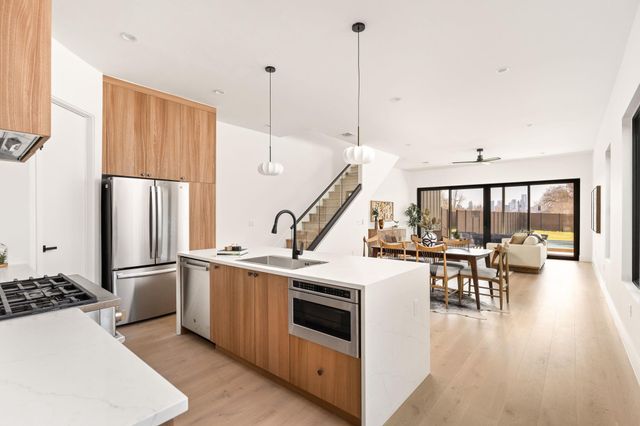 1610 Harvey ST 1, Austin, TX 78702