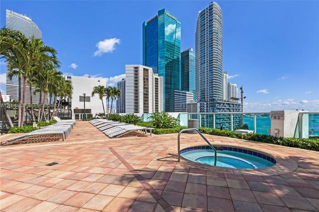 31 SE 5th Street 3812, Miami, FL 33131