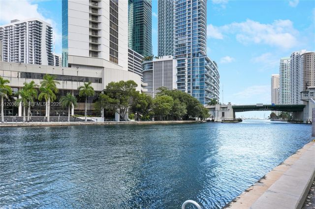 31 SE 5th Street 3812, Miami, FL 33131