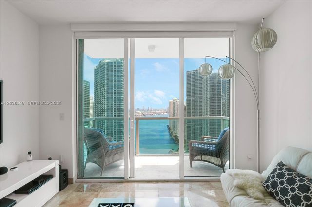 31 SE 5th Street 3812, Miami, FL 33131