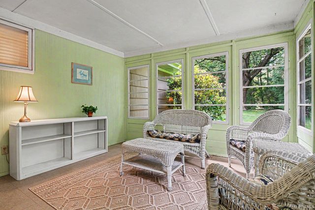 121 S Twyckenham Drive, South Bend, IN 46617