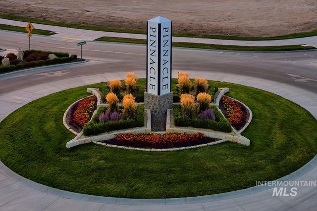 5845 S Sublimity Avenue, Meridian, ID 83642