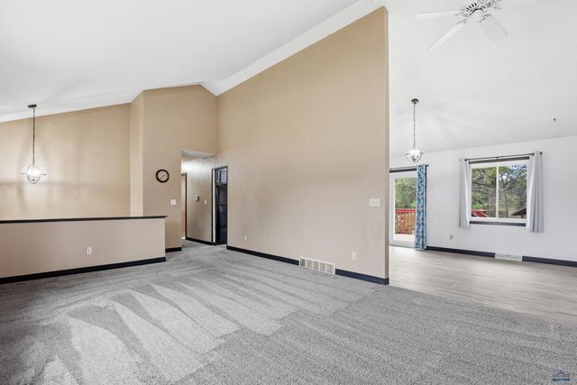 3413 MONARCH CT, Rapid City, SD 57702