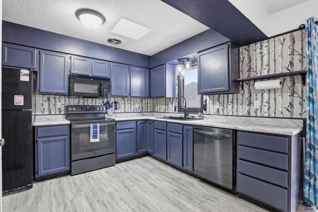 3413 MONARCH CT, Rapid City, SD 57702