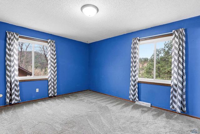 3413 MONARCH CT, Rapid City, SD 57702