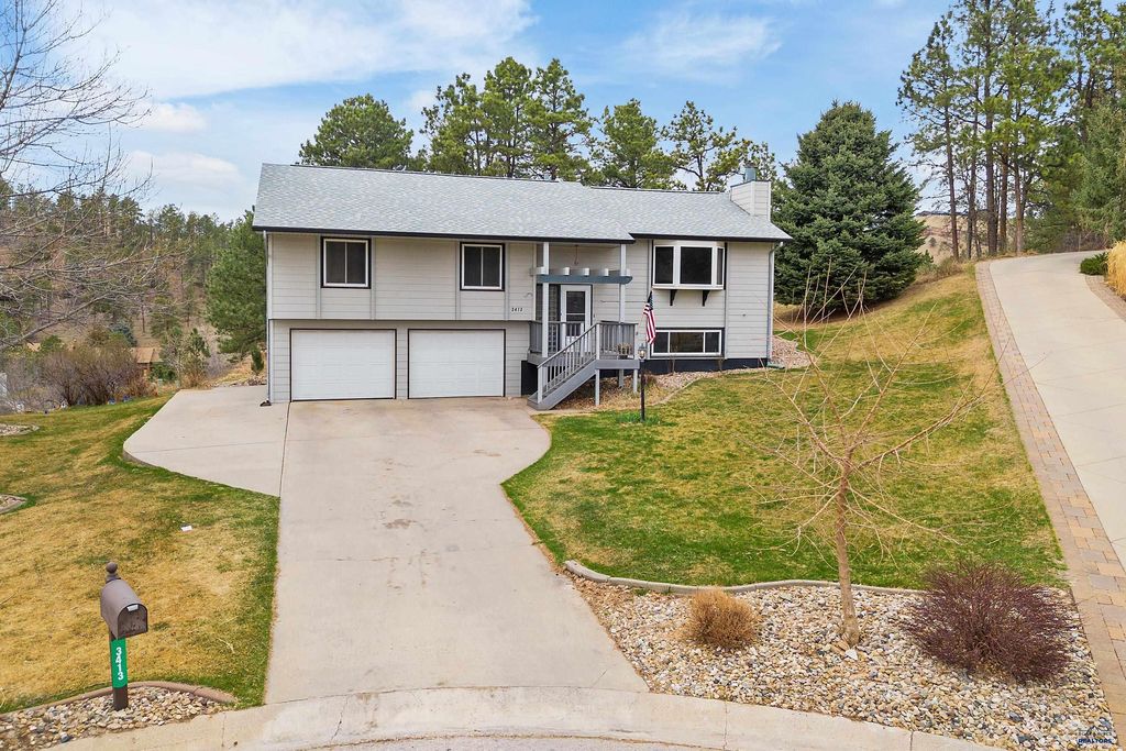 3413 MONARCH CT, Rapid City, SD 57702
