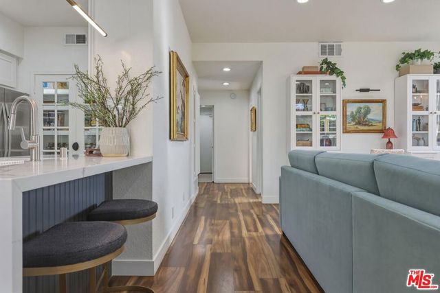 7619 W 85th Street, Playa Del Rey, CA 90293