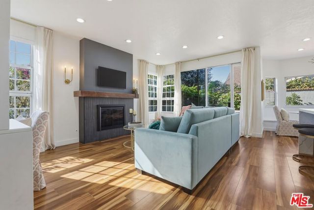 7619 W 85th Street, Playa Del Rey, CA 90293