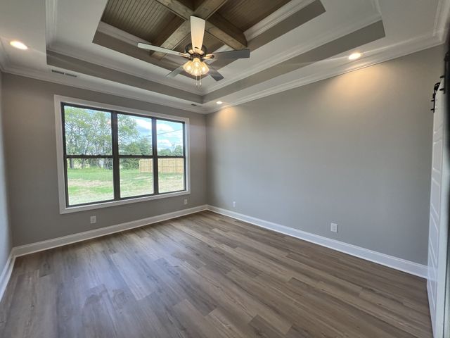 568 Hiwassee Rd, Lebanon, TN 37087