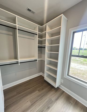 568 Hiwassee Rd, Lebanon, TN 37087