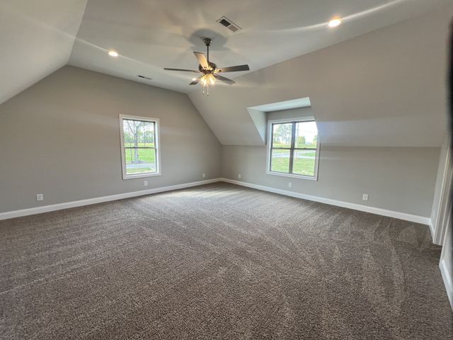 568 Hiwassee Rd, Lebanon, TN 37087