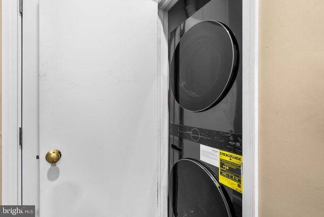 802 HR DR SE, Washington, DC 20032