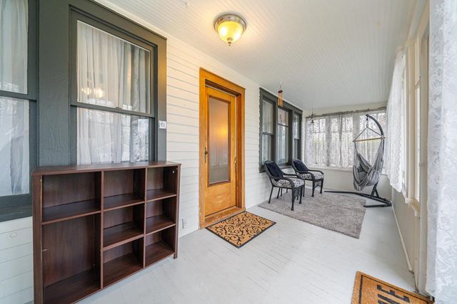 715 N HARRIMAN STREET, Appleton, WI 54911