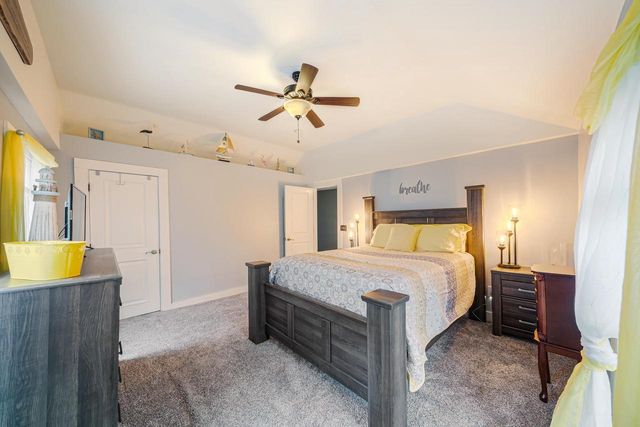 715 N HARRIMAN STREET, Appleton, WI 54911