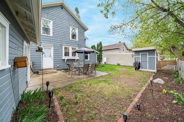 715 N HARRIMAN STREET, Appleton, WI 54911