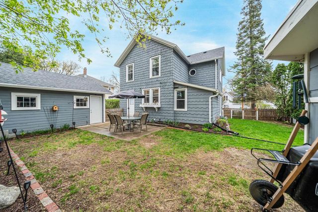 715 N HARRIMAN STREET, Appleton, WI 54911