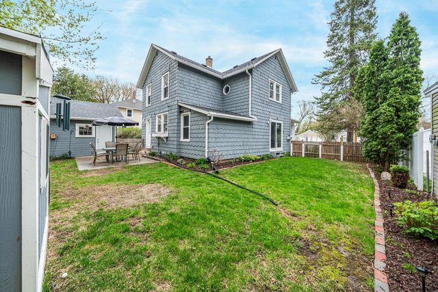 715 N HARRIMAN STREET, Appleton, WI 54911