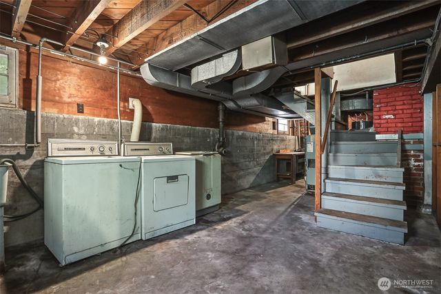 8552 31st Avenue NW, Seattle, WA 98117