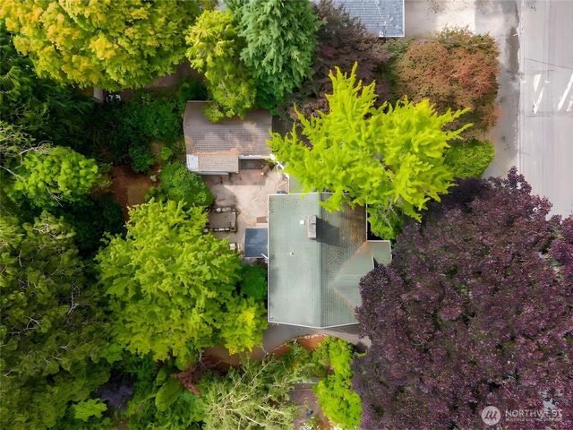 8552 31st Avenue NW, Seattle, WA 98117